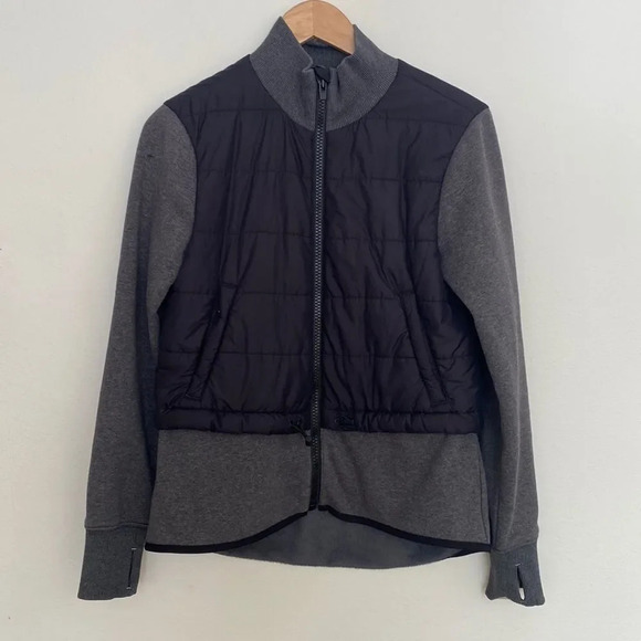 Athleta black and grey layered XS zip jacket with zip pockets and thumb holes - Picture 1 of 6